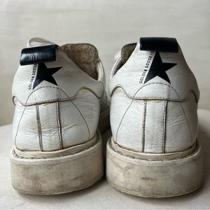 Golden Goose Men's Starter in leather with star on the heel tab size 42